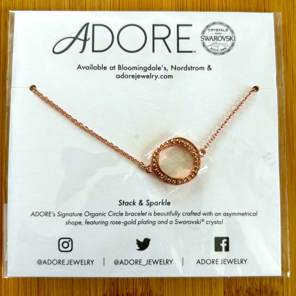 Adore Signature Circle Bracelet